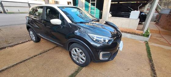 RENAULT CAPTUR 1.6 16V SCE FLEX LIFE X-TRONIC RENAULT CAPTUR 1.6 16V SCE FLEX LIFE X-TRONIC